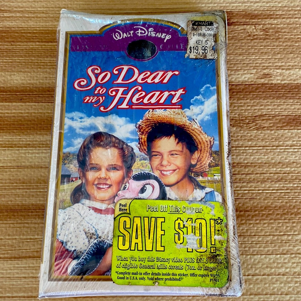 Disney’s “So Dear to My Heart” on VHS - Excellent Condition - made in 1949 📼